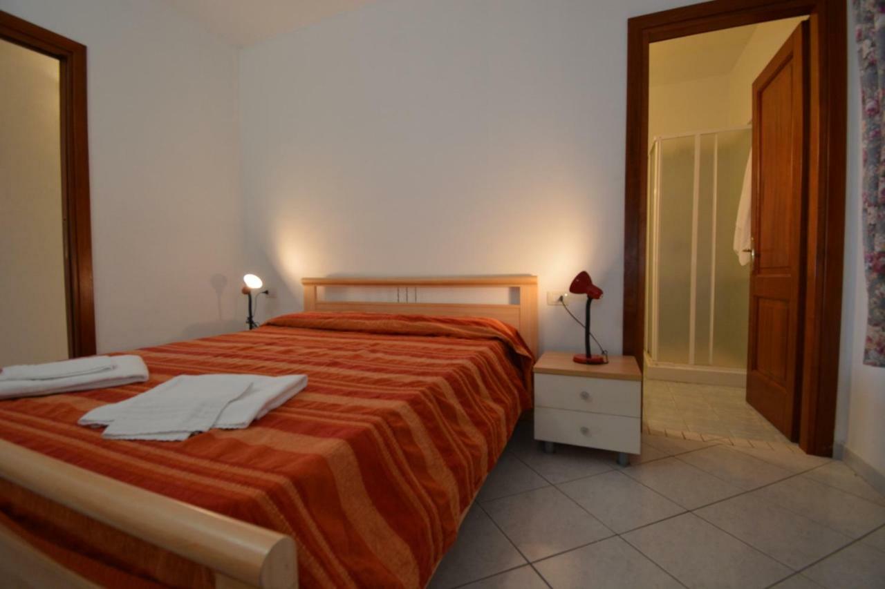 Citai Con Splendida Vista Mare Apartment San Teodoro  Exterior foto